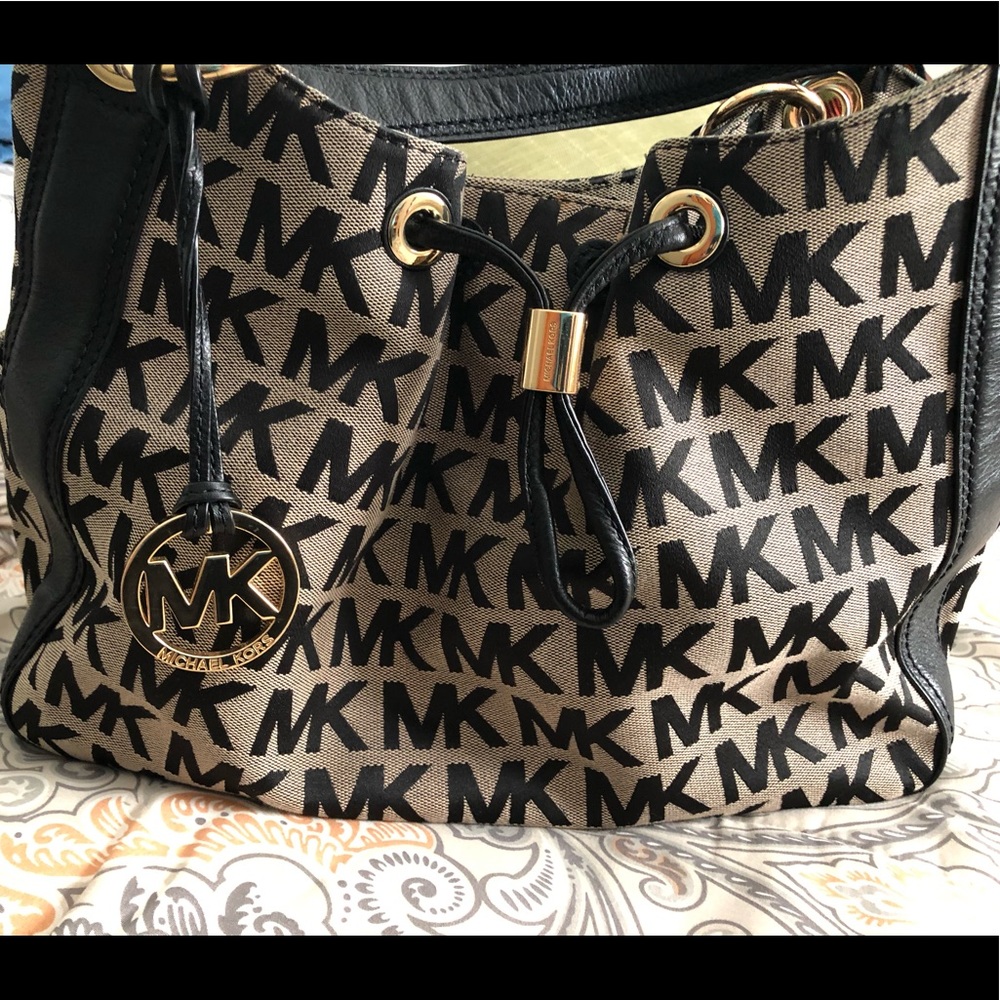 Michael Kors satchel